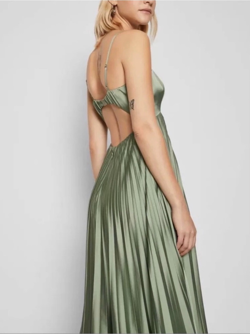 Abercrombie & Fitch Giselle Clasp Back Pleated Midi Dress Sage Green | Medium - Picture 3 of 10